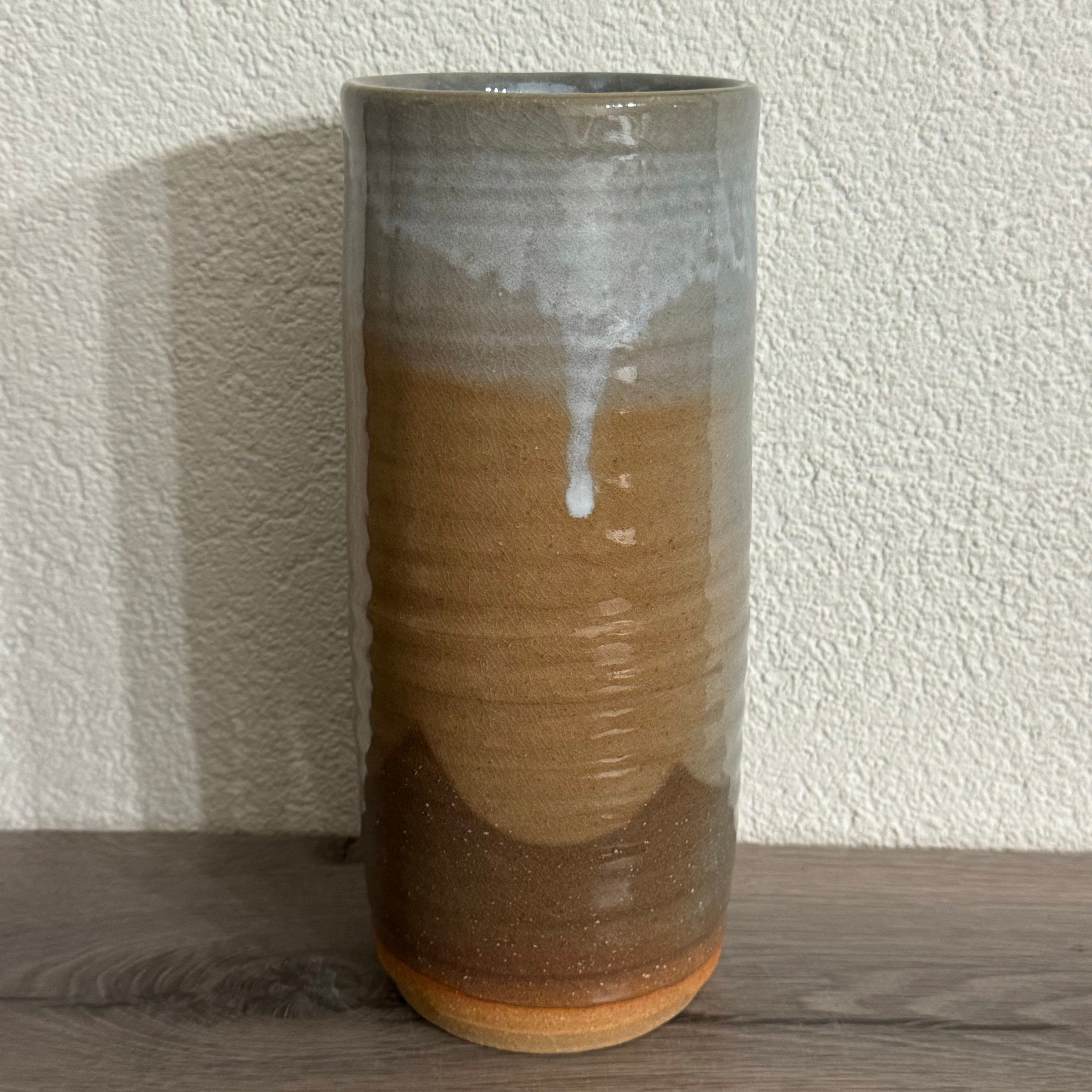 C072)Hagi ware Senshu Okada Vase