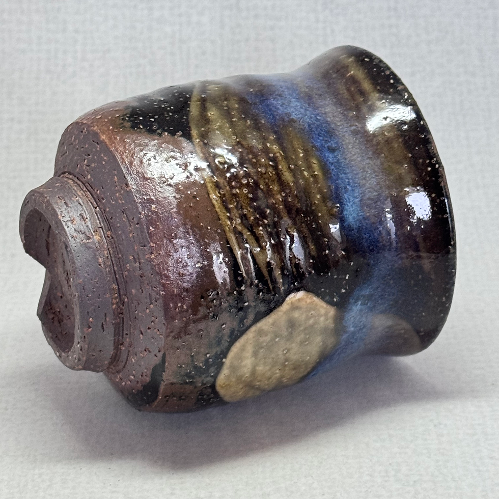 Thumbnail: QQ22) Hagi ware Seigan Yamane tea cup