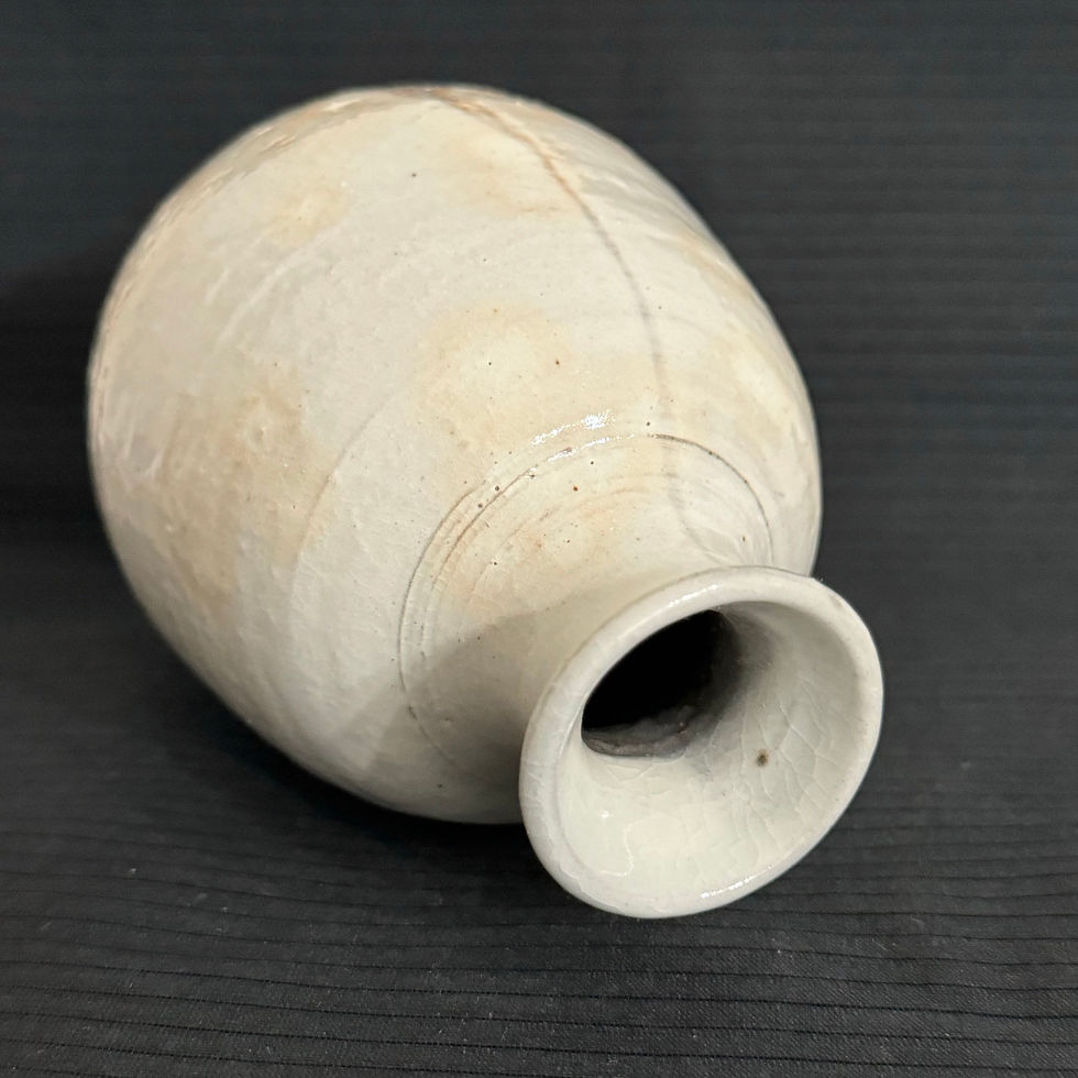 Thumbnail: O-24)Hagi ware Seigan Yamane sake bottle ,vase