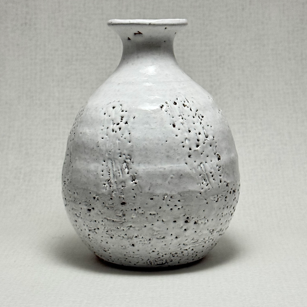 Thumbnail: Hagi ware Kunisuke Nakahara Sake bottle