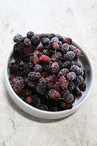 frutas vermelhas (amoras) congeladas para receitas