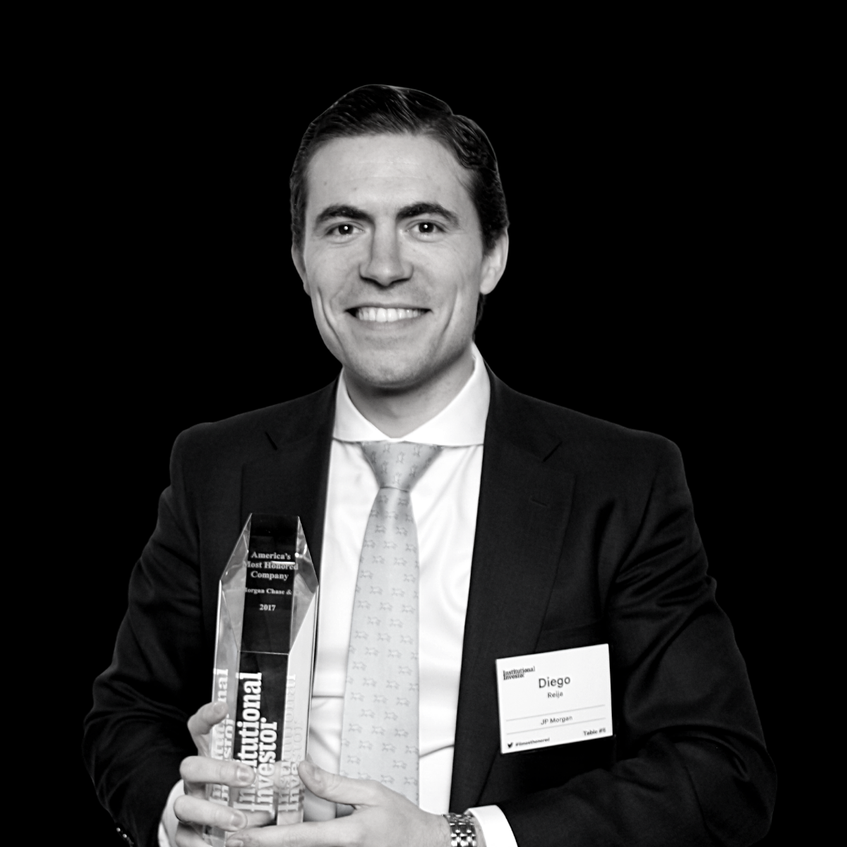 Diego Reija | Finance, Real Estate & Investment