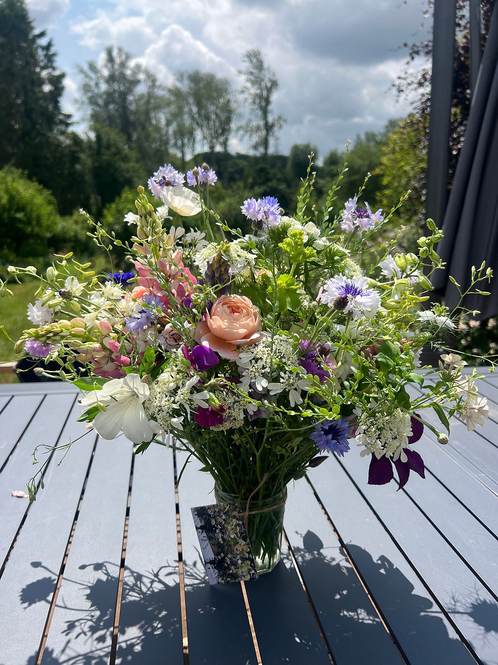 Thumbnail: Seasonal bouquet (British Flowers & Foliage)