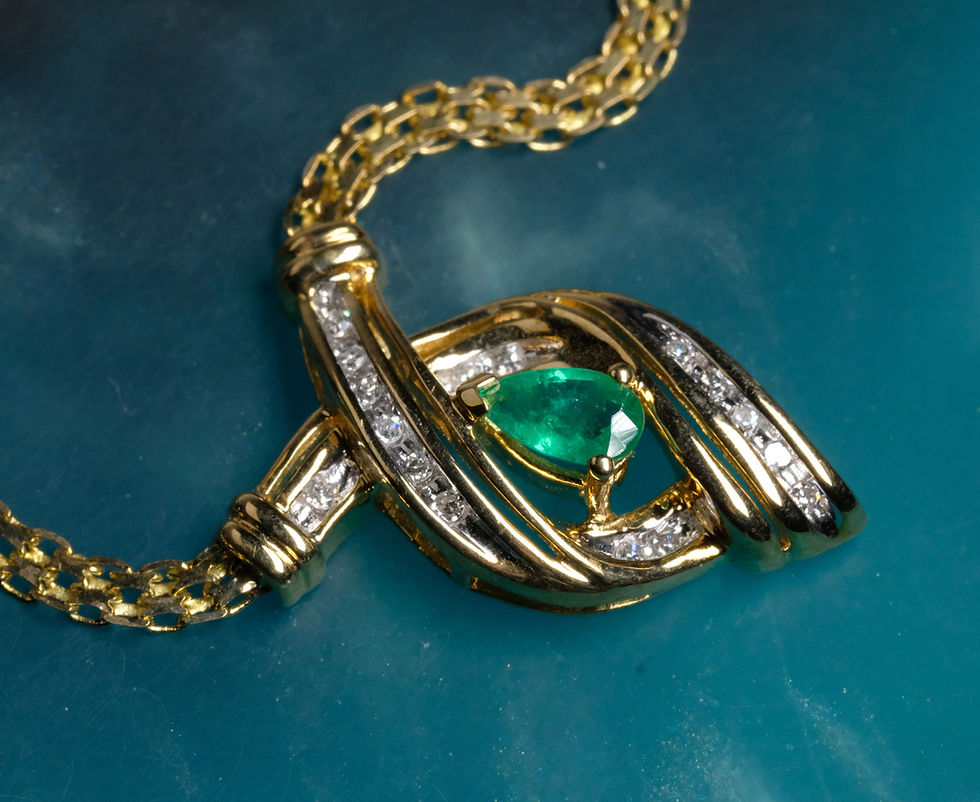 Thumbnail: Pre-Owned 10K YG Emerald & White Diamond Necklace 16" 5.6gms