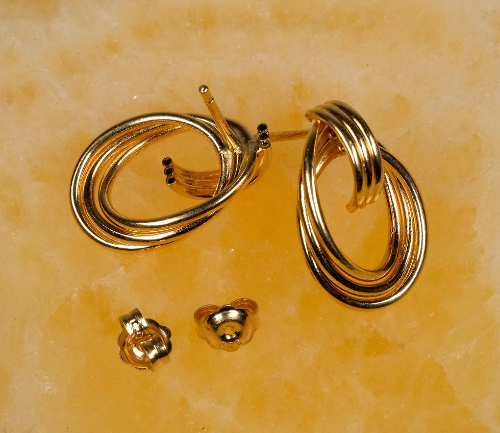 Thumbnail: Pre-Owned 14K Yellow Gold On-Ear Pierced Earrings 2.2 Grams