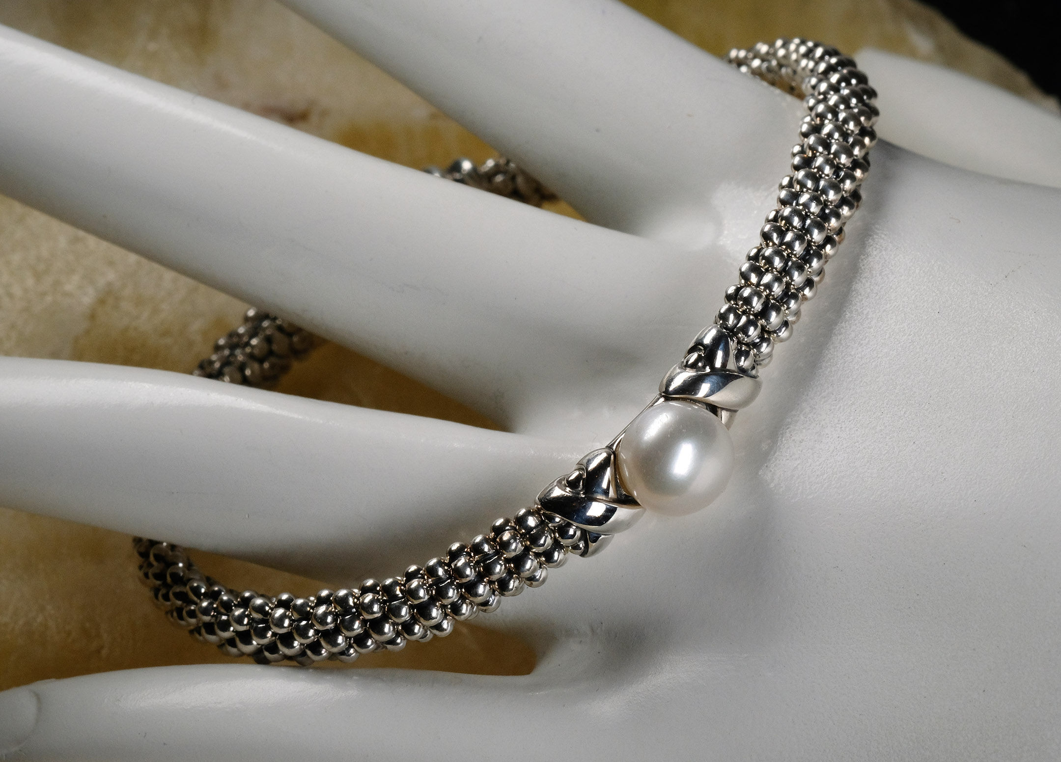 Pre-Owned Lagos Caviar Luna X Sterling Silver Pearl Bracelet 6.7"