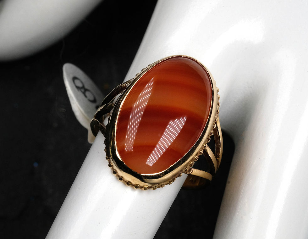 Thumbnail: Pre-Owned 14K Yellow Gold Polished Agate Ring 3.9gms Size 5.25