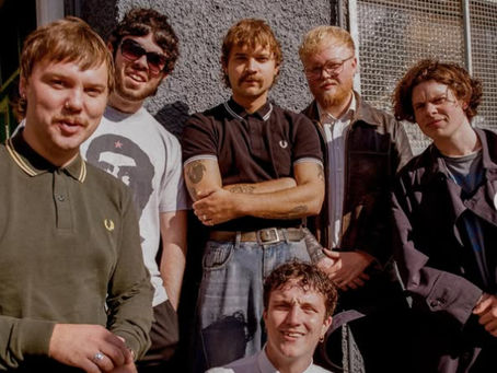 Craic agus Ceol: Madra Salach