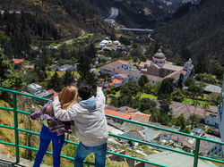 ANDES-PICHINCHA-QUITO-TURISTAS355