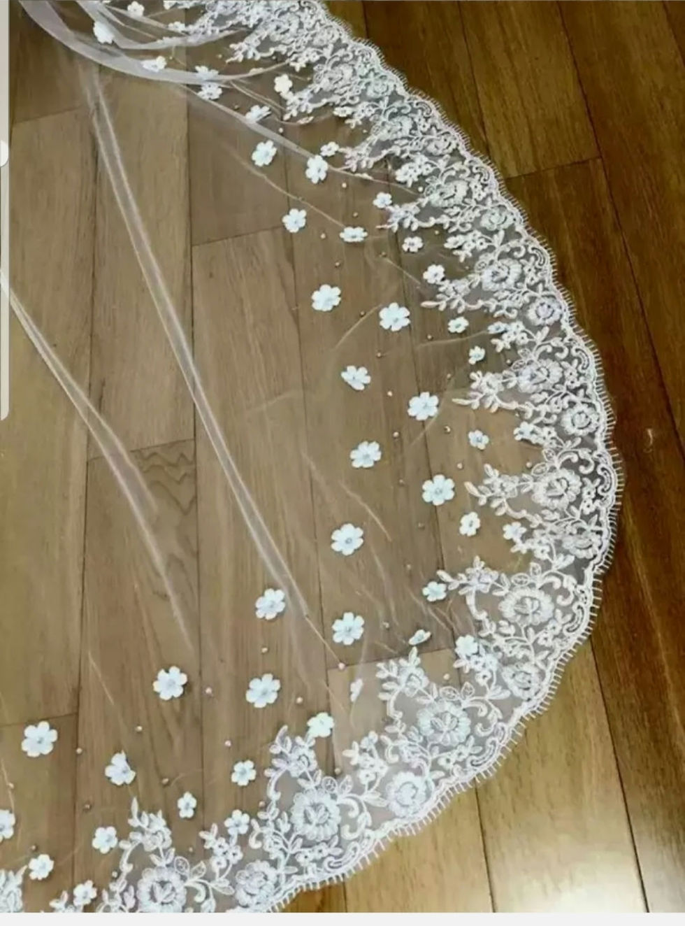 Thumbnail: UK 1 Tier Cathedral Length 3M Lace Flowers Bridal Wedding Veil With comb MD593