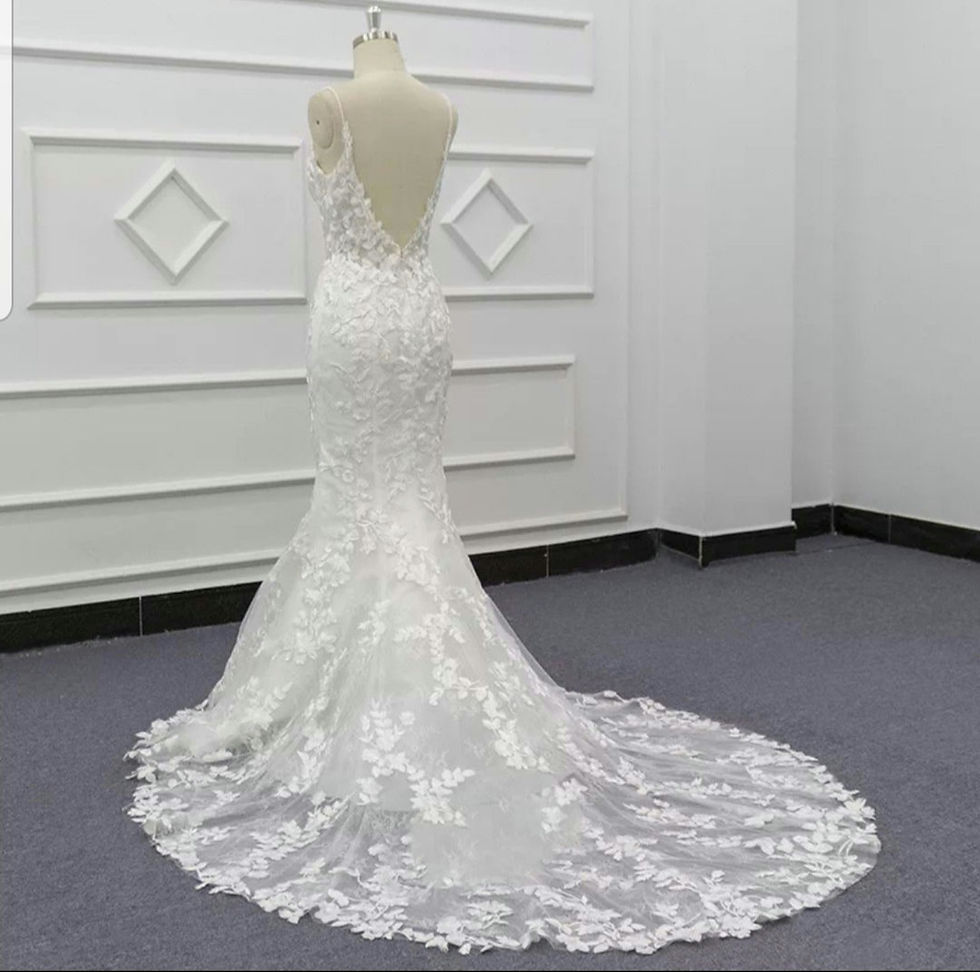 Thumbnail: Luxury Lace Mermaid Open Back V Neck Wedding Dresses MD051`