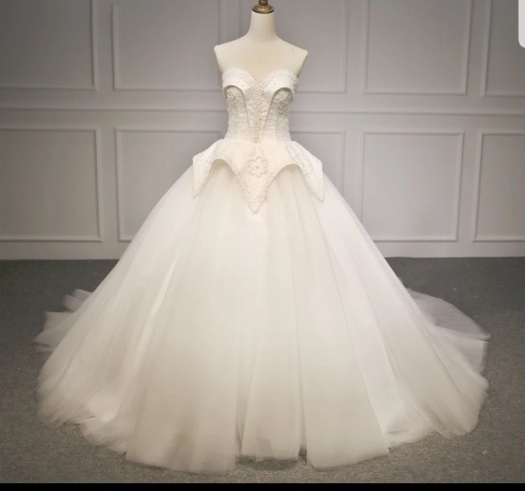 Vintage Strapless Tulle Ball Gown Pearls Prom Wedding Dresses MD430