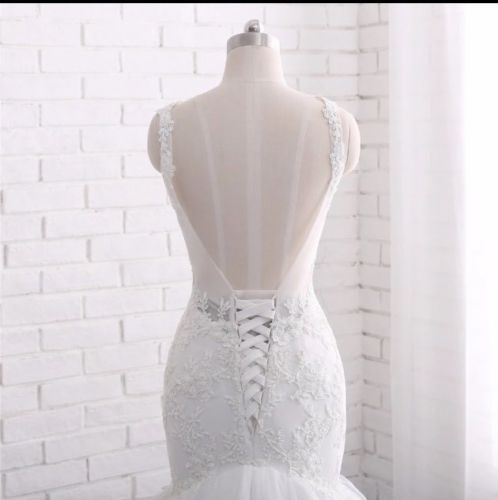 Thumbnail: Chic Lace Up Mermaid Sleeveless Lace Applique Wedding Bridal Dress MD093