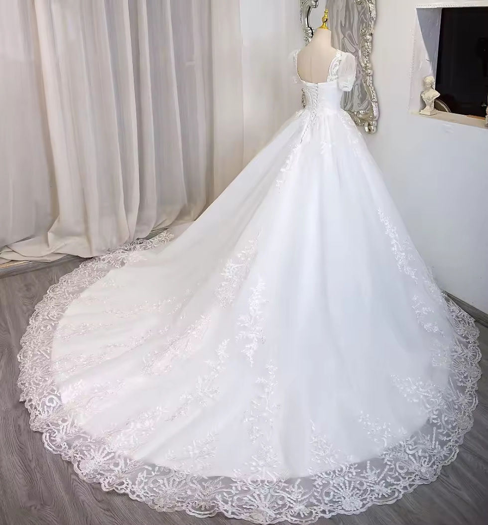 Thumbnail: Vintage Sleeves Bridal Gown Sweetheart Short Sleeve A Line Wedding Dress MD540