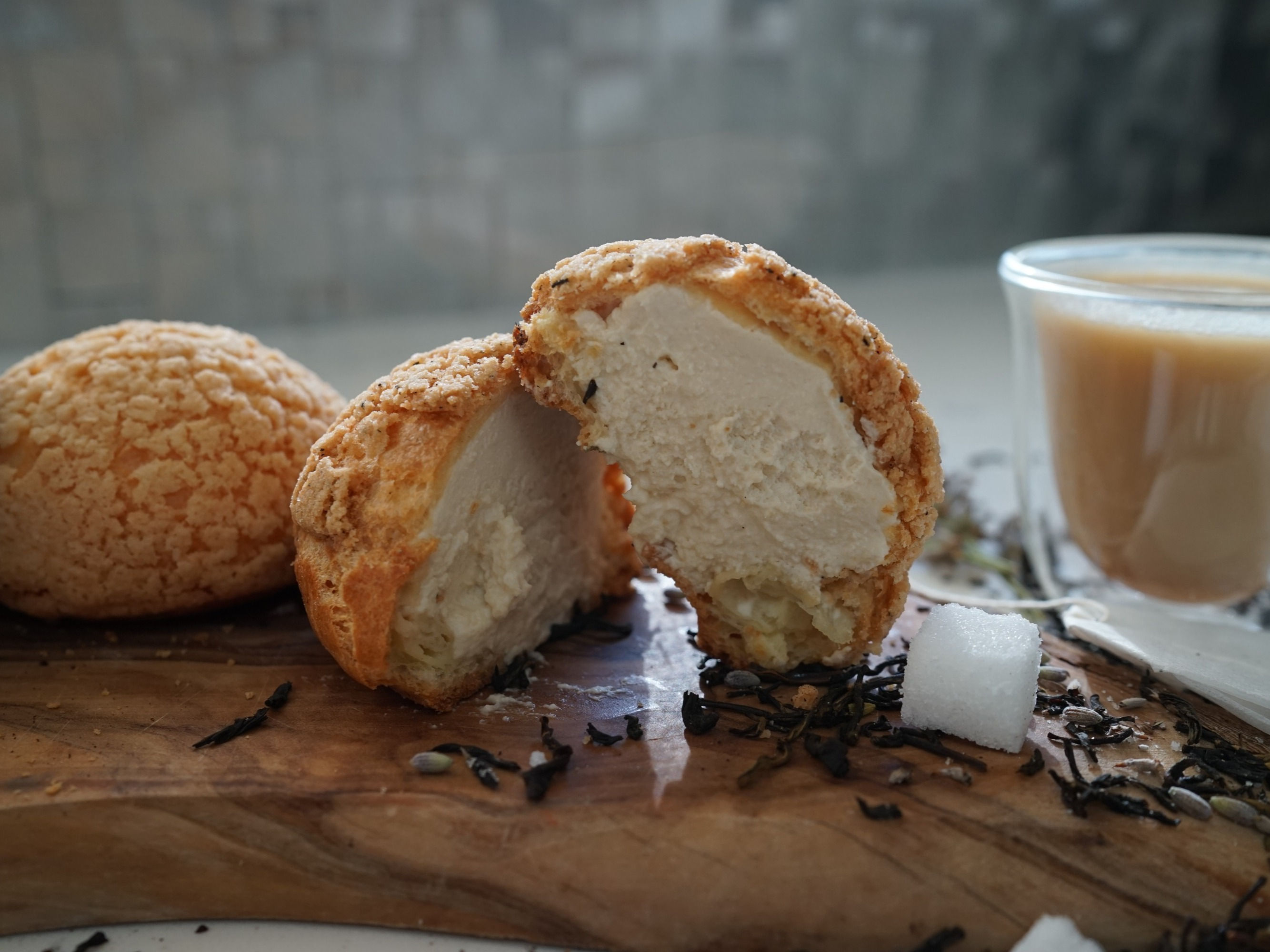Lavender Earl Grey Cream Puffs