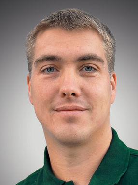 Portraitbild Timon Helms