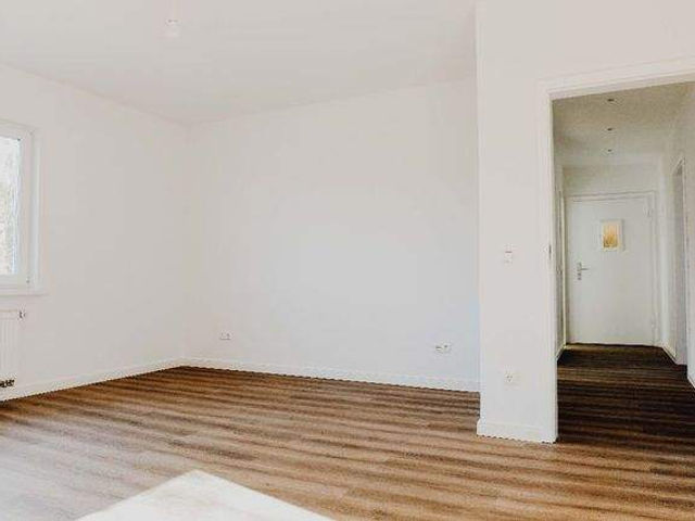 Schlafzimmer (3).jpg