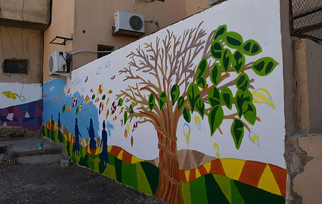 36652864_10216477704323212_4865613628952