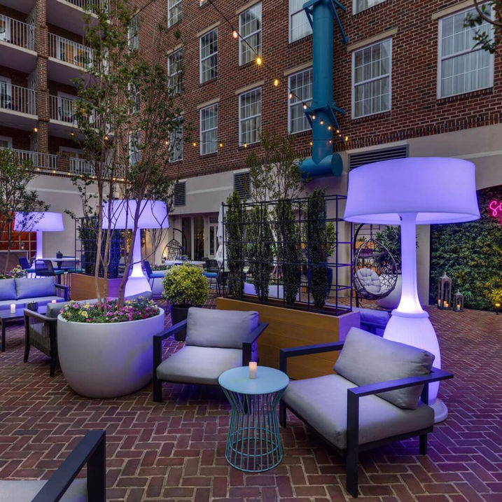 Blumen luxury outdoor giant lamp