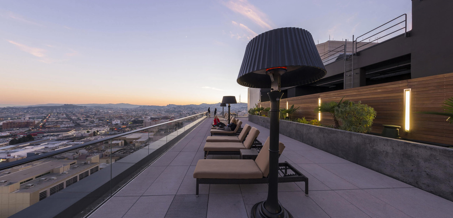 CAROLINE Luxury Outdoor Heaters & Lamps KindleLiving CA, USA