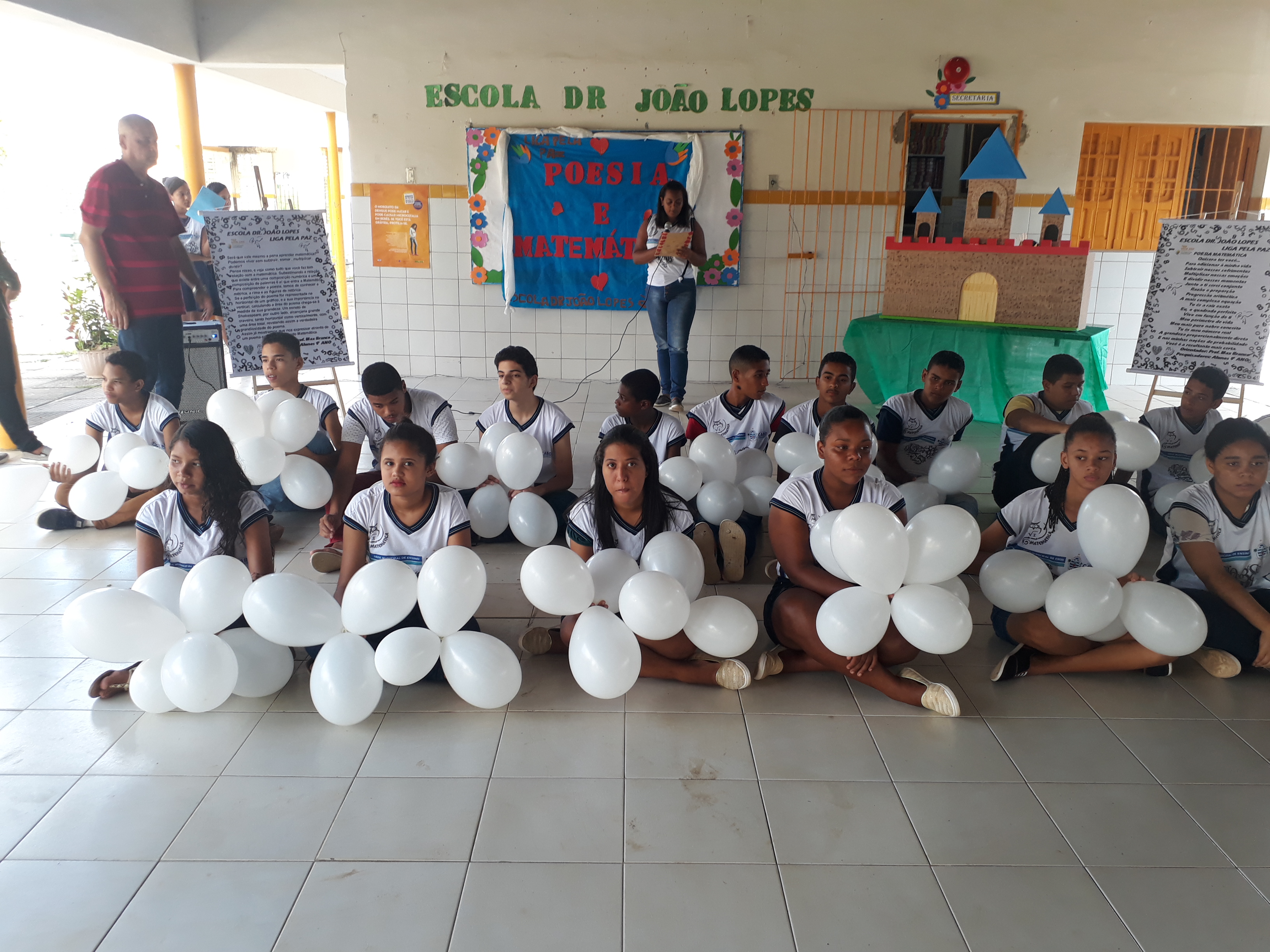 Liga Pela Paz - Escola Dr João Lopes