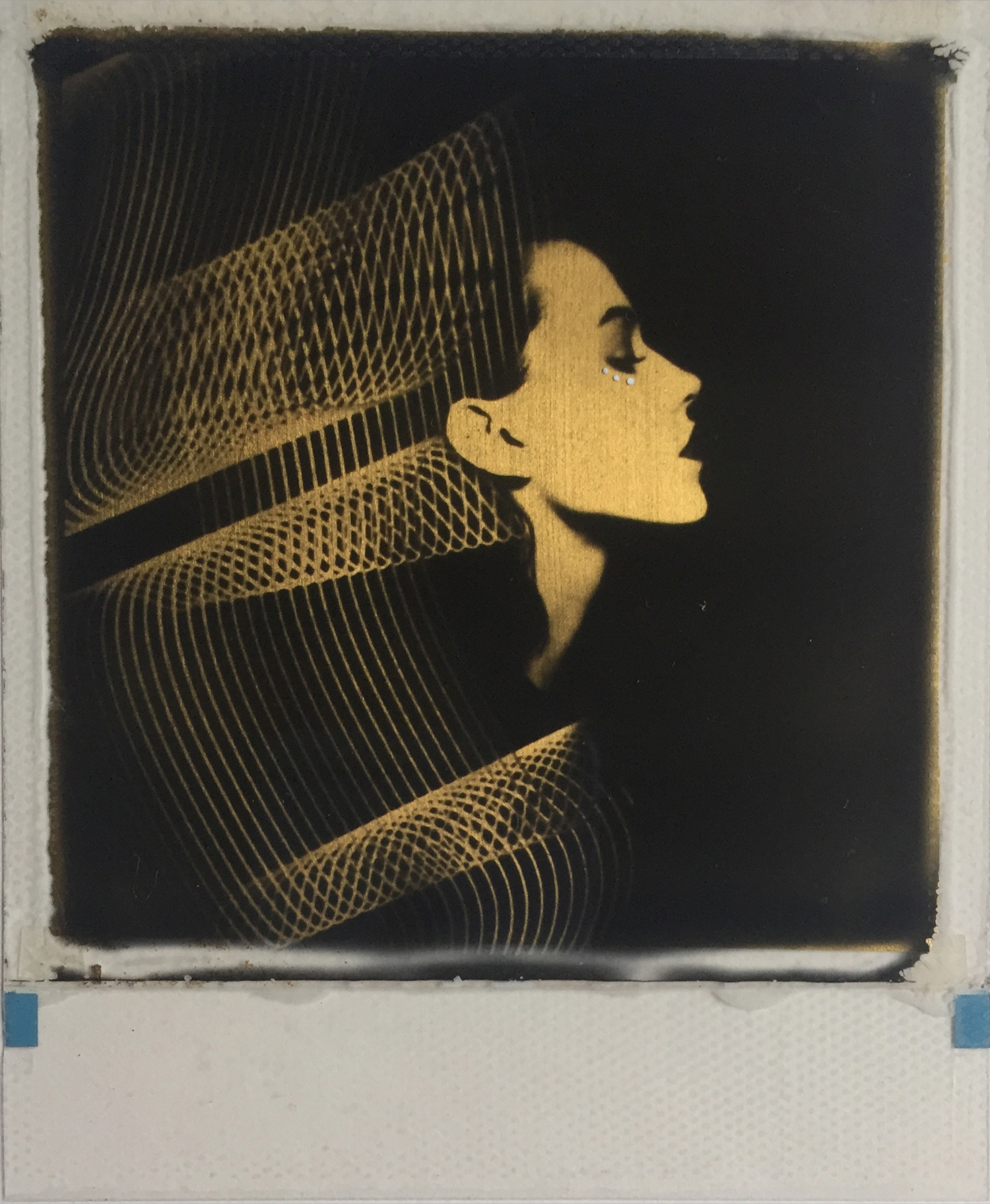 TWIST THE LIGHT