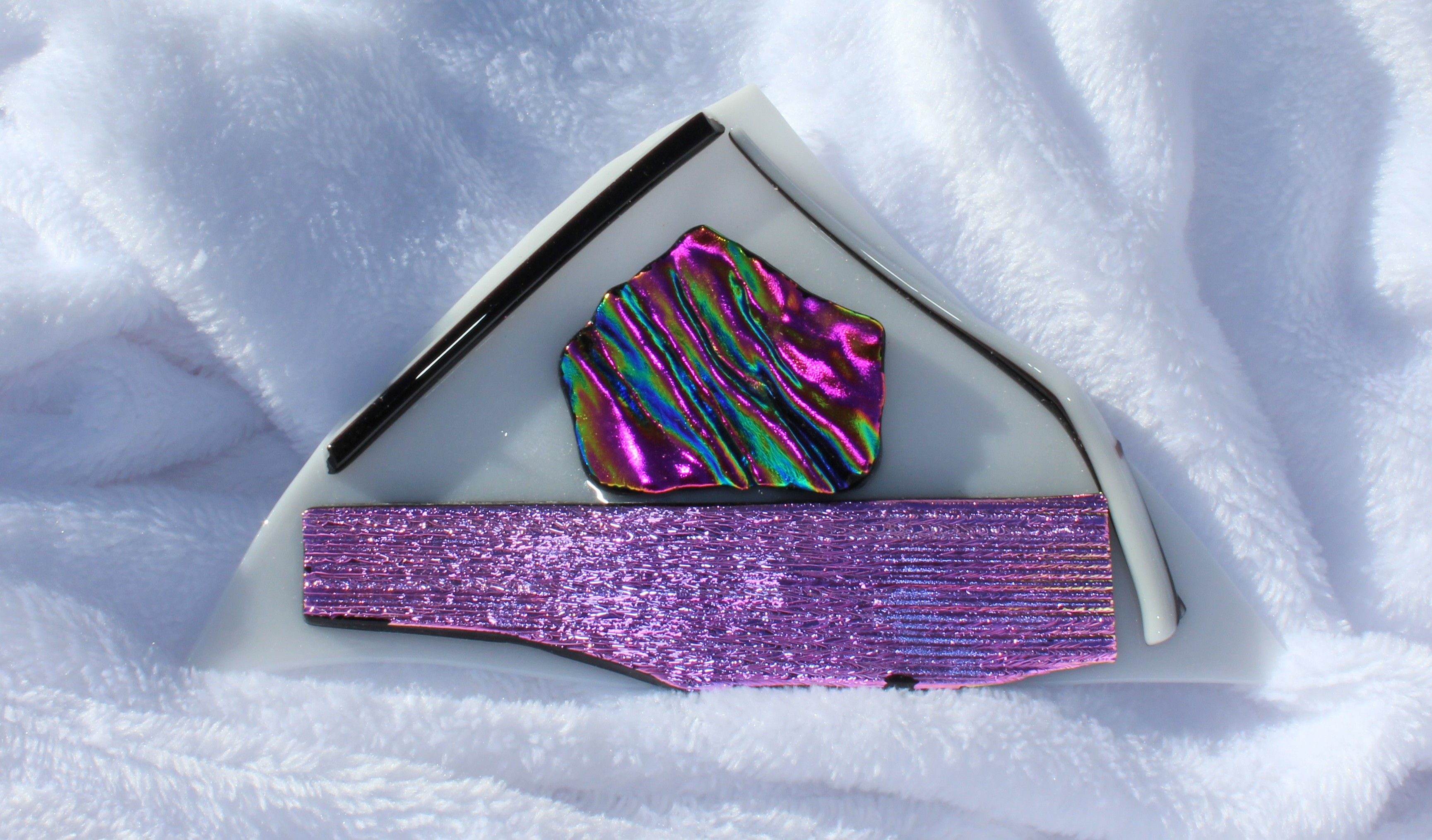 Multi-Medium Plaque