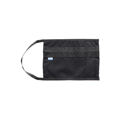 サムネイル： H/M Necessity Handle Pouch