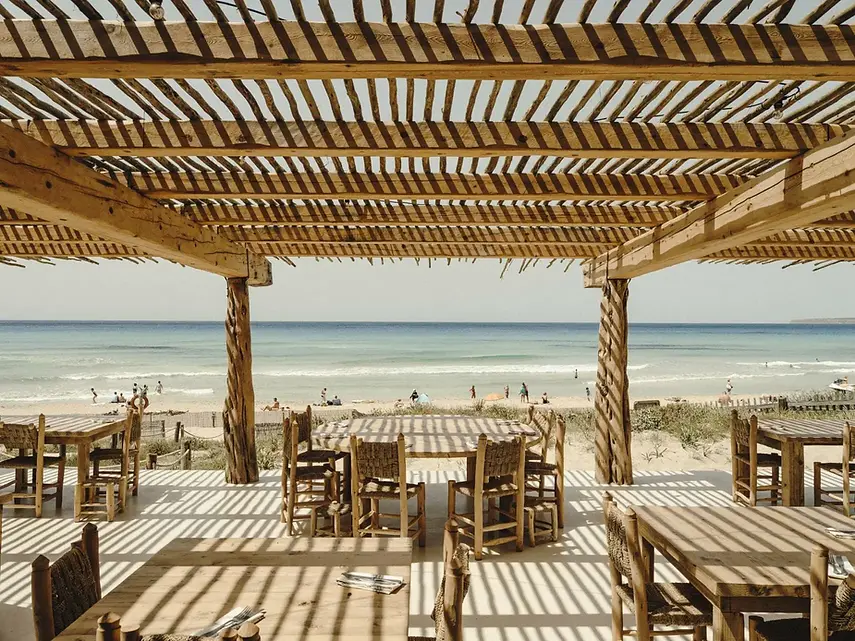 casa-pacha.jpg.webp