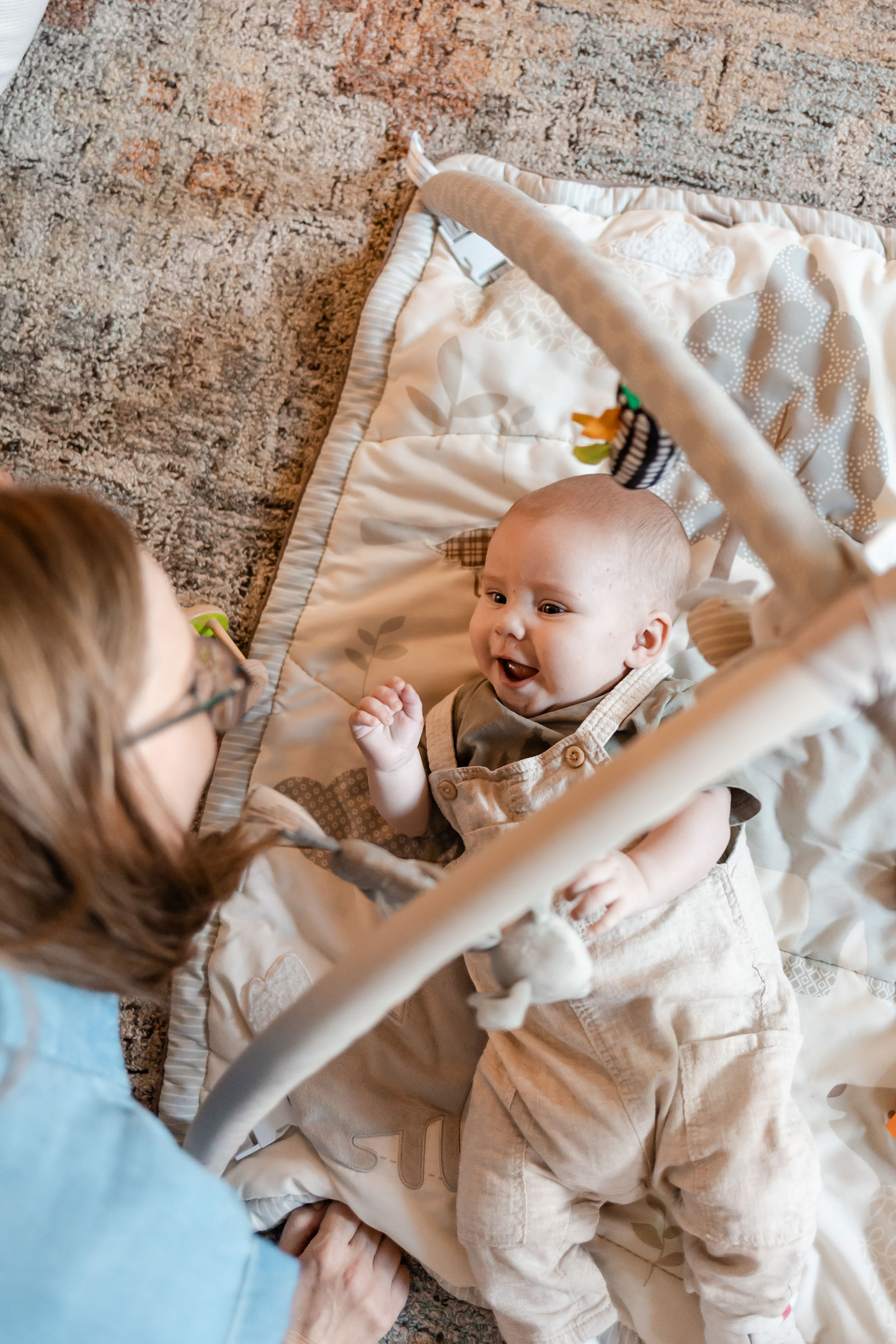 At-home family photo session | Alabama family photographer
