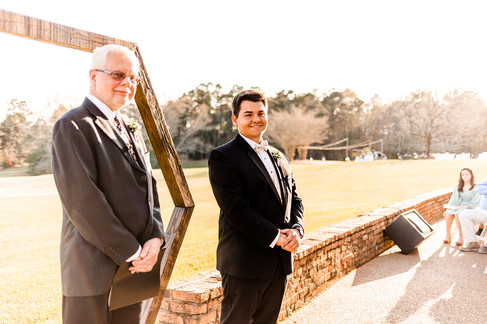 Spring Outdoor Wedding Inspiration | Mississippi Wedding Photographer