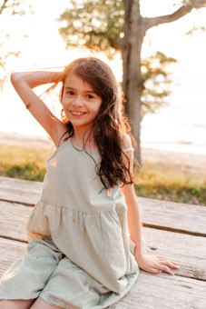 Waterfront outdoor family session | Alabama family photographer