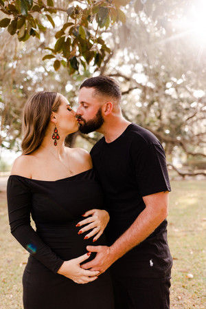 Addams Family-inspired maternity session | Alabama family photographer