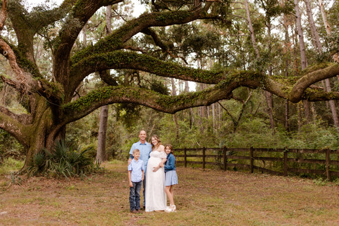 Nature maternity session | Fairhope maternity photographer