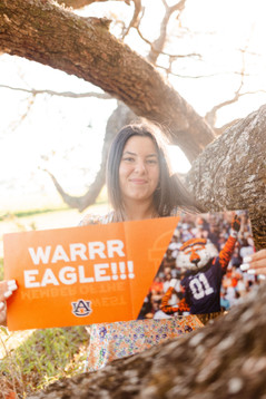 Farm senior pictures | Alabama senior portrait photographer
