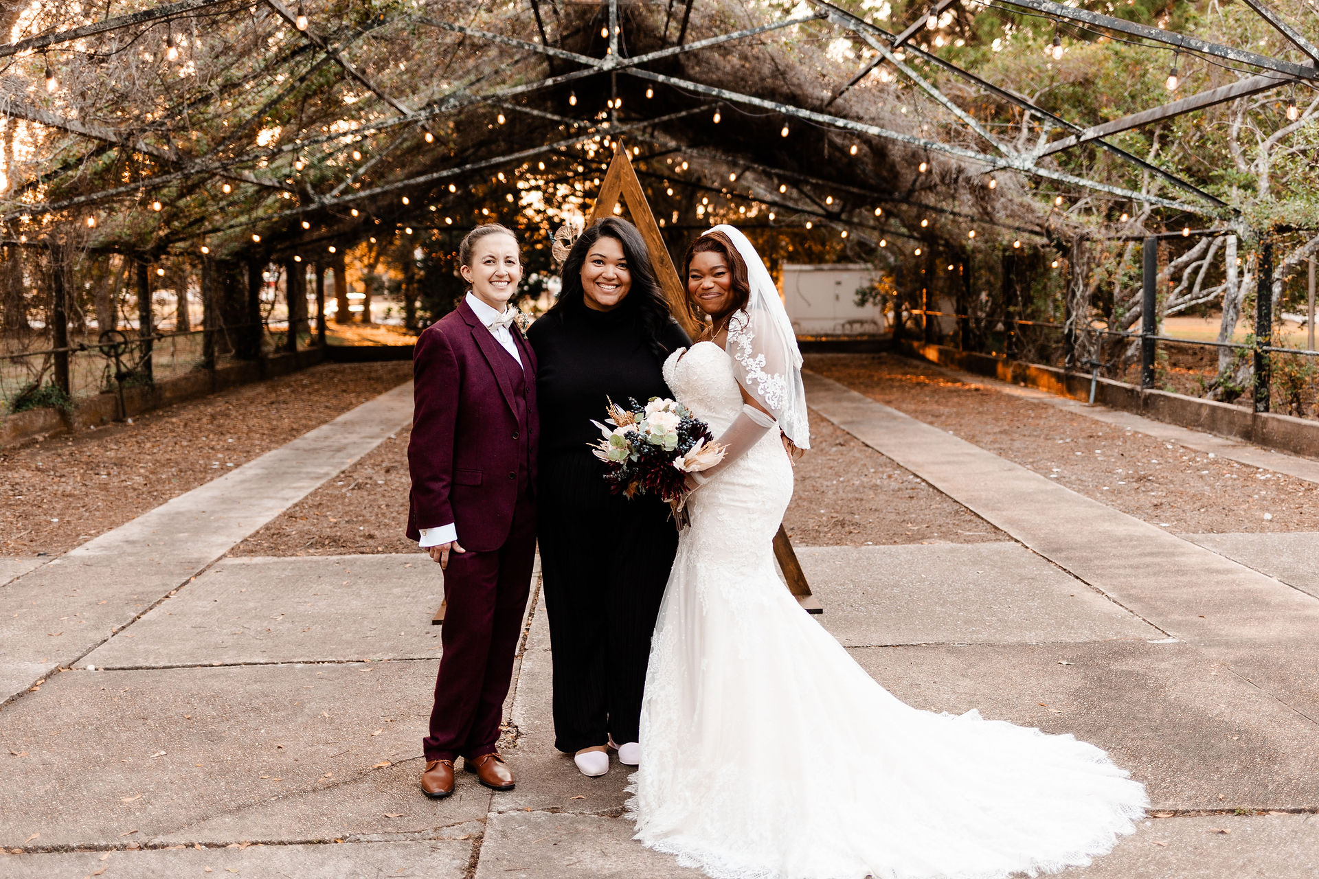 Historic Malbis Nursery moody wedding | Spanish Fort, Alabama wedding photographer