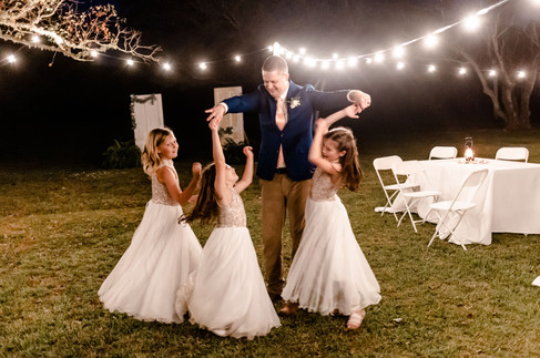 Outdoor Backyard Wedding | Alabama Wedding Photographer