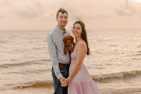 Beachy sunset couple session | Alabama couple photographer