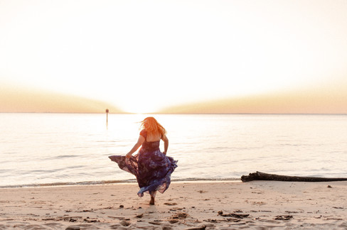 Bridgerton inspired senior session | Fairhope, Alabama senior photographer