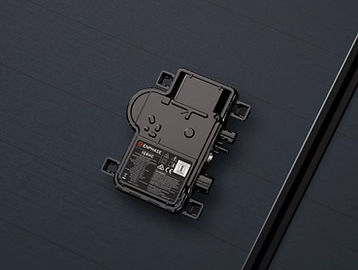 Microinverter for on-grid solar panels with smart monitoring and panel-level safety