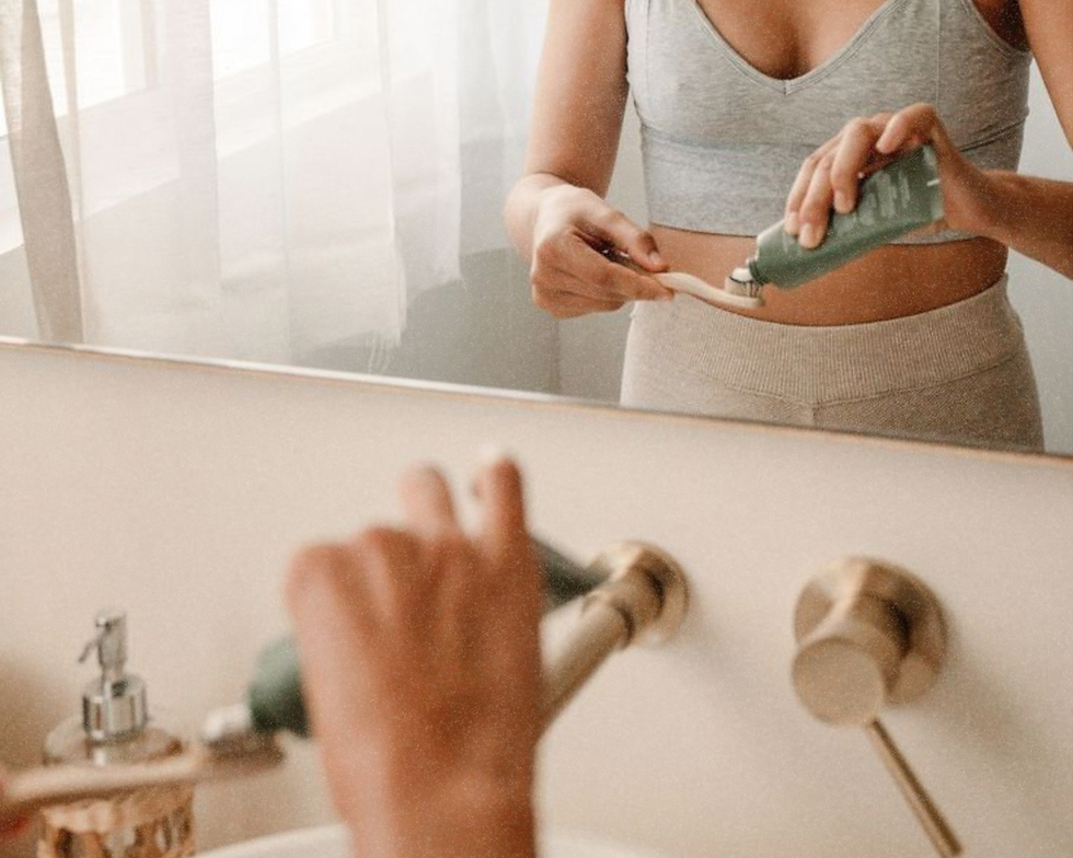 doing oral care to prevent Alzheimers