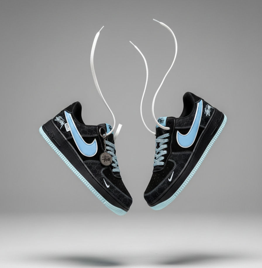 NIKE X STUSSY X GUCCI