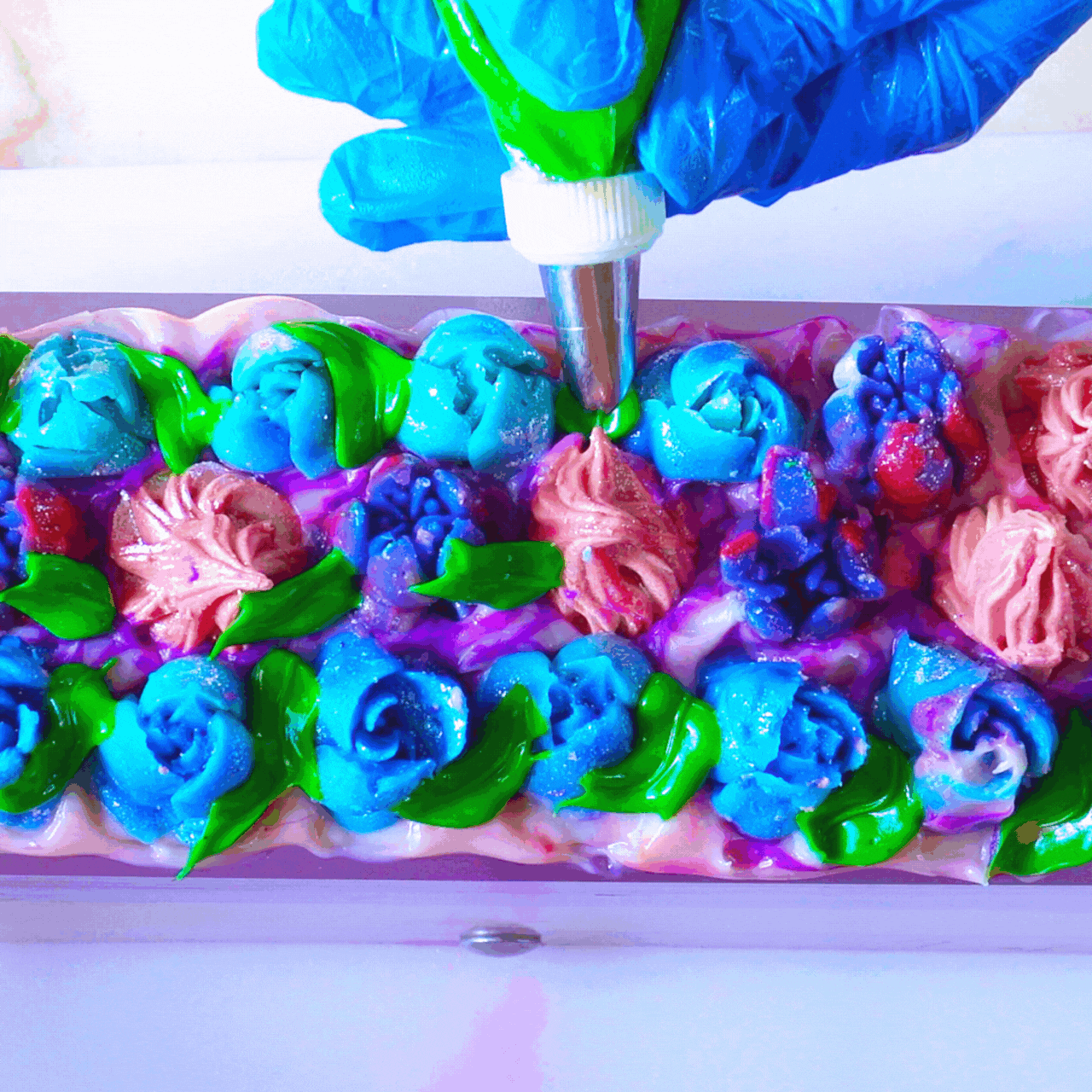 Flower soap short (2560 × 1440 px) (1600 × 1600 px)