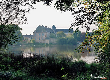 etang_et_abbaye_de_paimpont.jpg