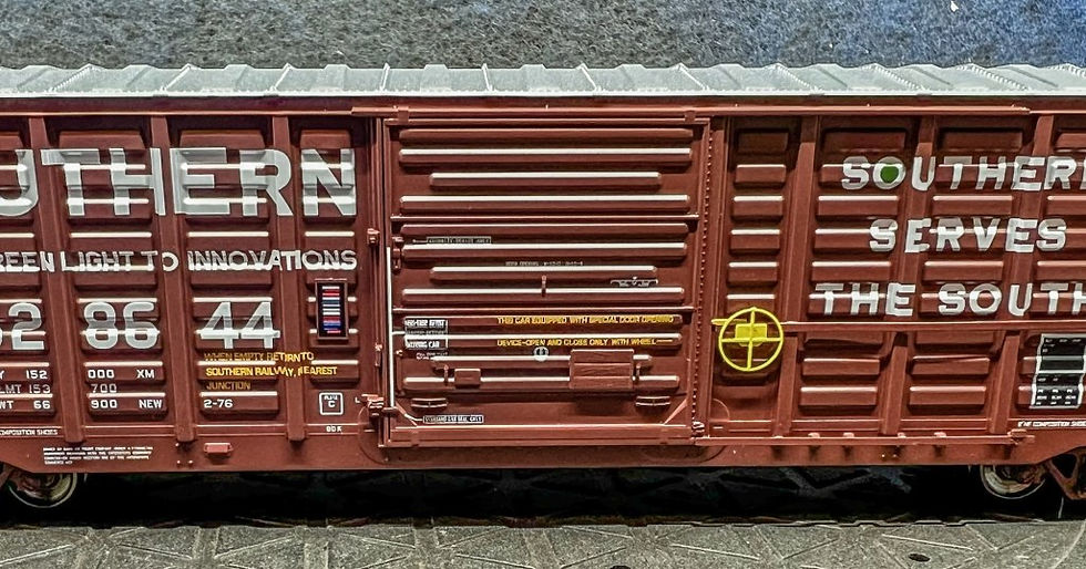 Custom alt text