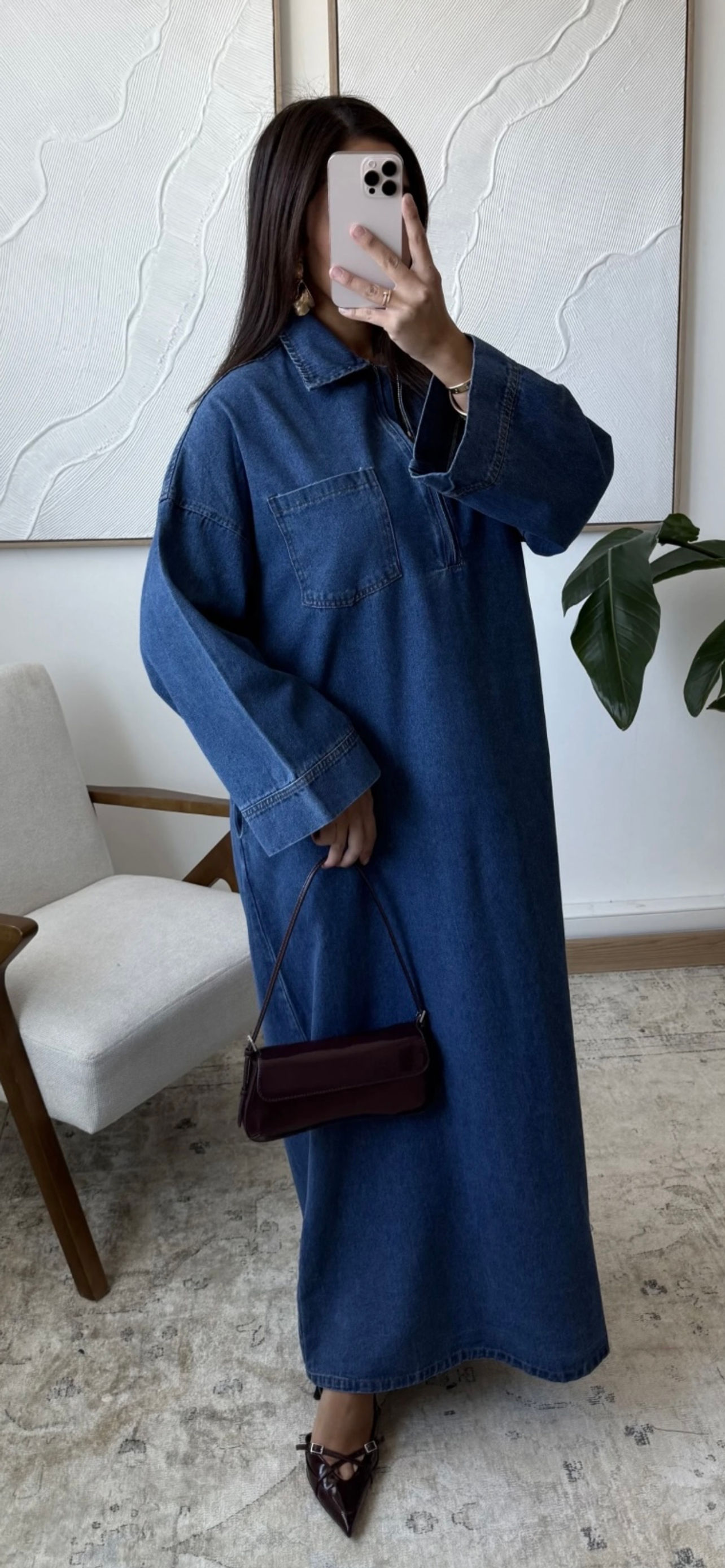 Casual denim dress with a zippered neckline