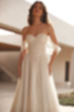 front close up view of 5636 princess style wedding dress