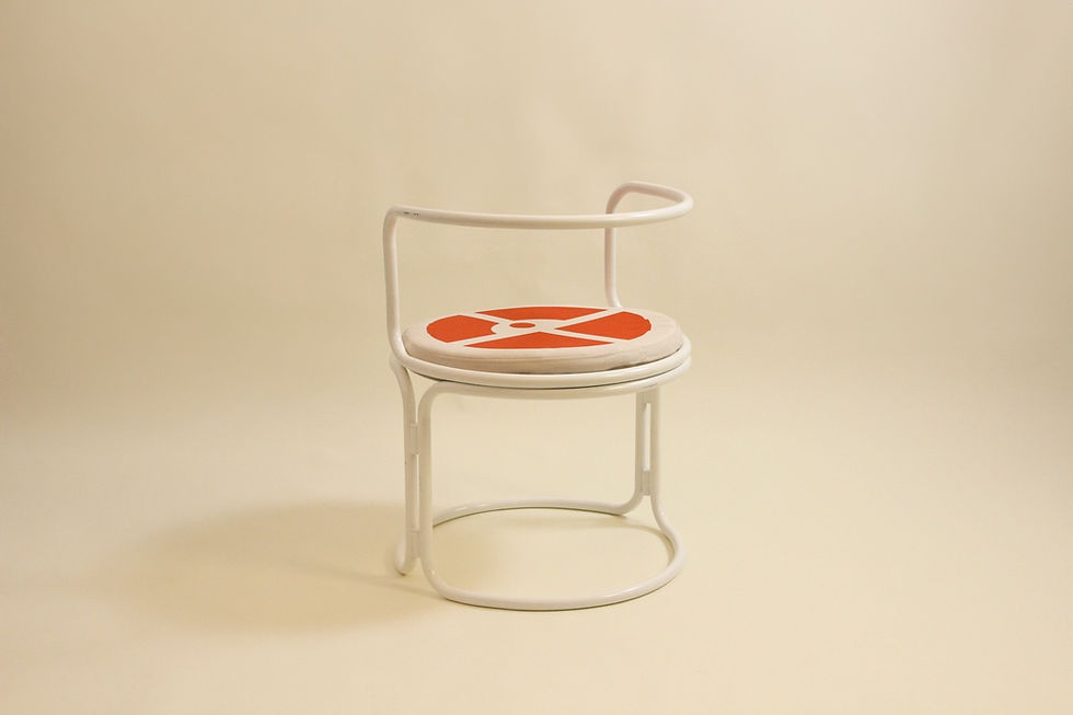 Miniature : Chaise CH010. GAE AULENTI