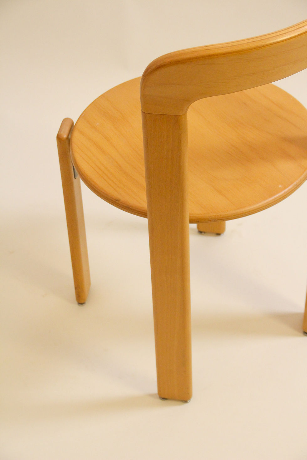 Miniature : Chaise CH021. _ BRUNO REY