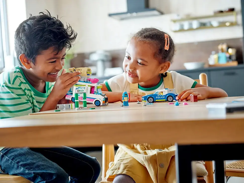 Miniatura: Ludogo costruzioni Lego City 60314 Il furgone dei gelati e l’inseguimento della polizia